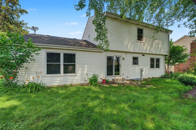 5 Keswick Lane, Vernon Hills, IL 60061