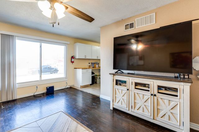 1821 W 21st St S, Wichita, KS 67217