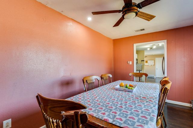 1821 W 21st St S, Wichita, KS 67217