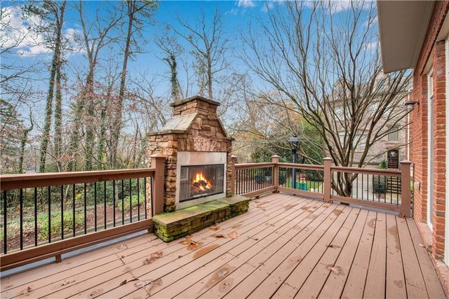 250 Mystic Ridge Hill, Sandy Springs, GA 30342