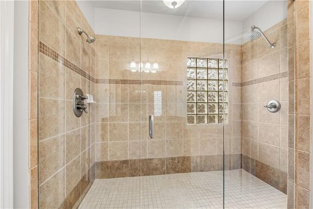 250 Mystic Ridge Hill, Sandy Springs, GA 30342