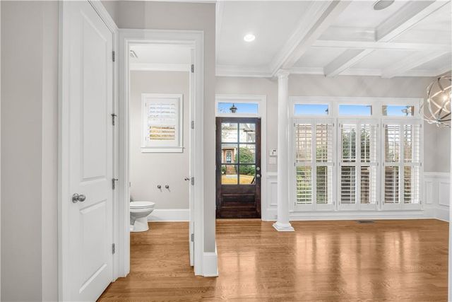 250 Mystic Ridge Hill, Sandy Springs, GA 30342