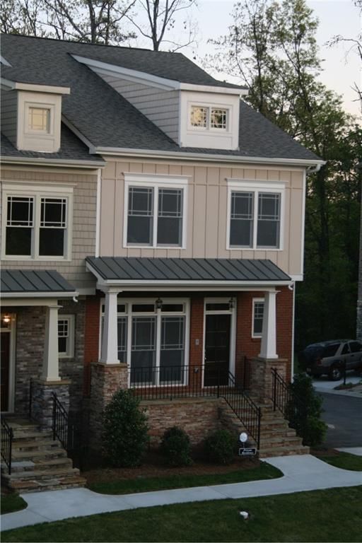 250 Mystic Ridge Hill, Sandy Springs, GA 30342