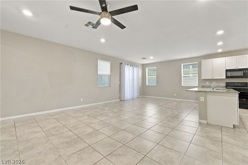 2922 Saltillo Lane, Las Vegas, NV 89121 — photo 3