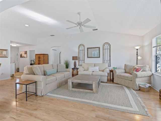 949 TANGLEWOOD PLACE, The Villages, FL 32162