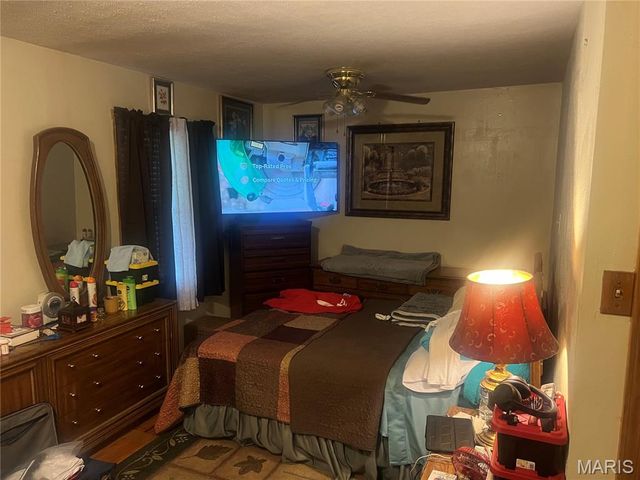 2580 Morningside Drive, Florissant, MO 63031