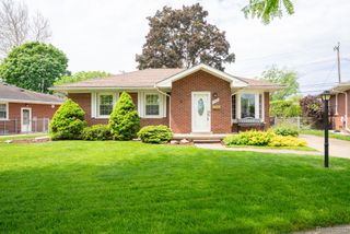 2960 Anna Court, Trenton, MI 48183