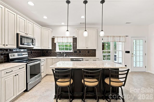 10309 Elven Lane, Charlotte, NC 28269