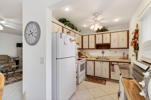 190 Piedmont D, Delray Beach, FL 33484