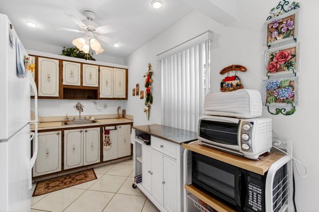 190 Piedmont D, Delray Beach, FL 33484