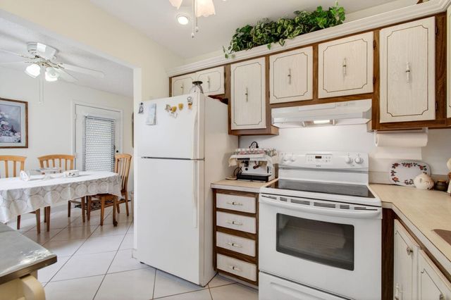 190 Piedmont D, Delray Beach, FL 33484