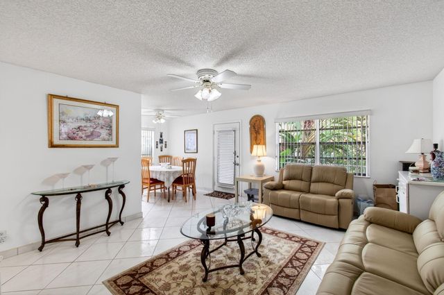 190 Piedmont D, Delray Beach, FL 33484