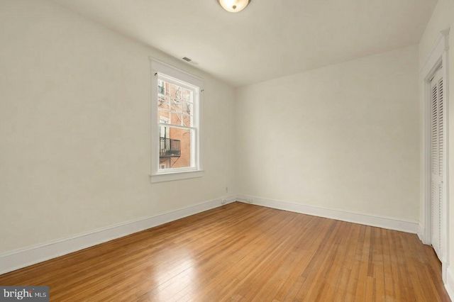 2015 ALLEN PL NW, Washington, DC 20009