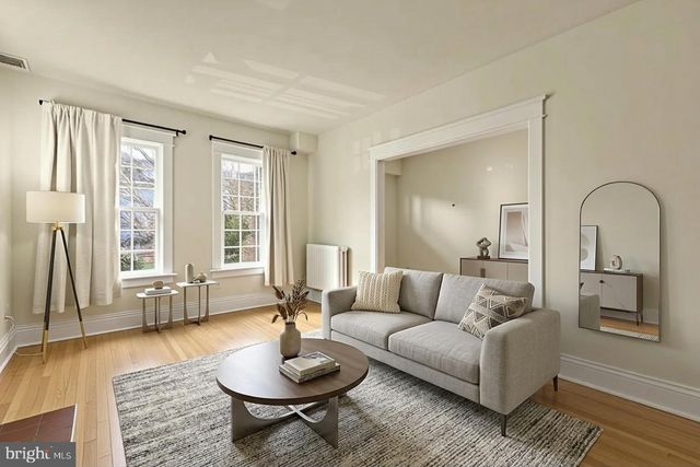 2015 ALLEN PL NW, Washington, DC 20009