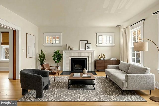 2015 ALLEN PL NW, Washington, DC 20009