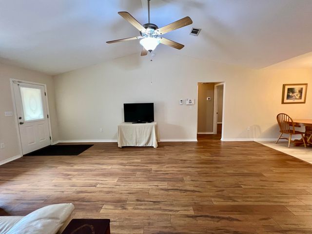 4645 Dove Way, Crestview, FL 32539