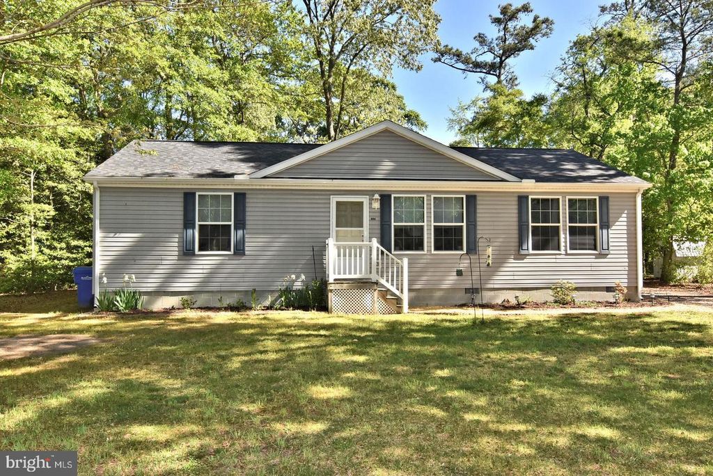 146 LAUREL AVE, Laurel, DE 19956