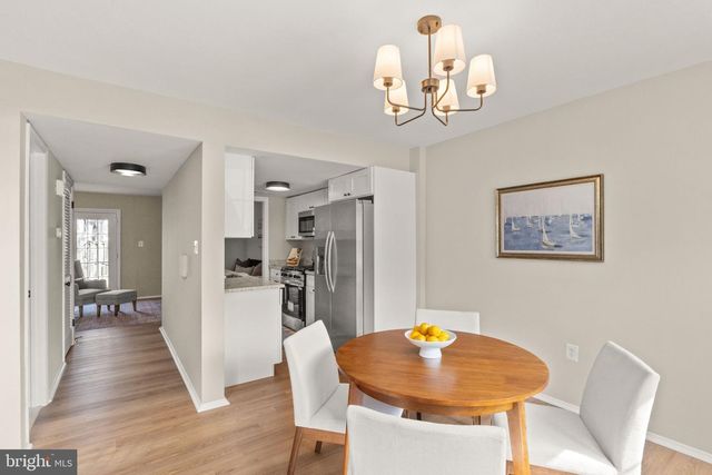 14623 BAKERSFIELD ST, Woodbridge, VA 22193