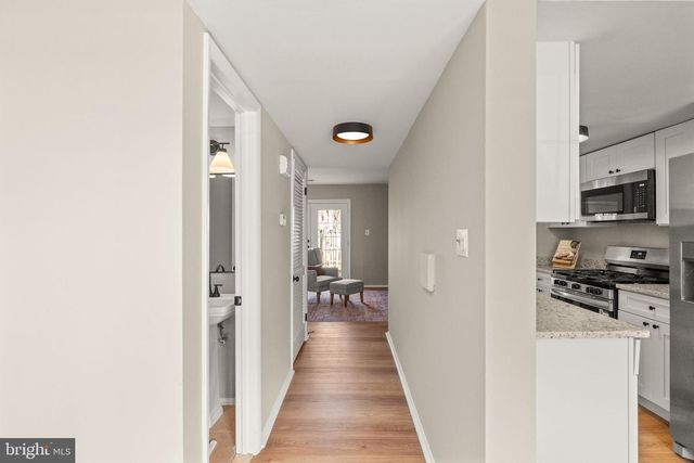 14623 BAKERSFIELD ST, Woodbridge, VA 22193