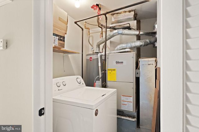 14623 BAKERSFIELD ST, Woodbridge, VA 22193