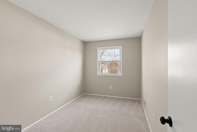 14623 BAKERSFIELD ST, Woodbridge, VA 22193