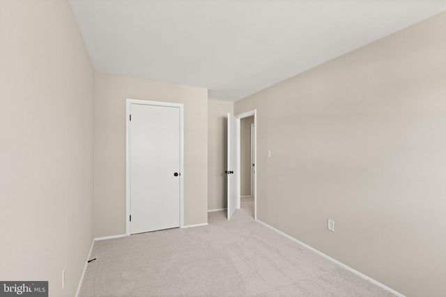 14623 BAKERSFIELD ST, Woodbridge, VA 22193