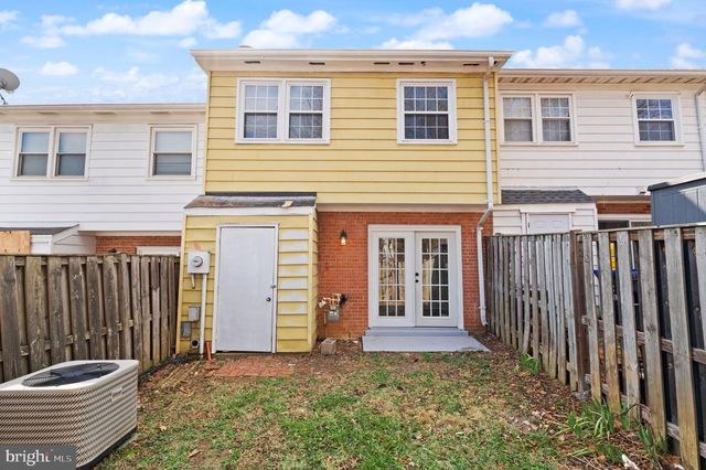 14623 BAKERSFIELD ST, Woodbridge, VA 22193
