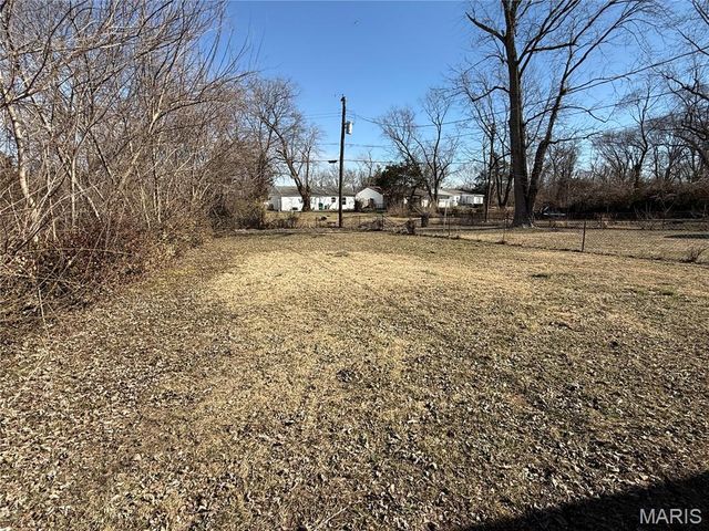 804 Saint Matthew, Cahokia, IL 62206