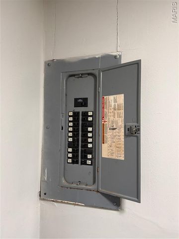 804 Saint Matthew, Cahokia, IL 62206