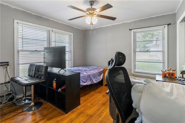 100 Fleetwood Street, Bryan, TX 77801
