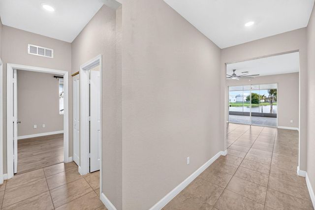 8410 NW GREENBANK Circle, Port St. Lucie, Port St Lucie, FL 34987