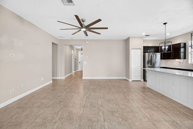 8410 NW GREENBANK Circle, Port St. Lucie, Port St Lucie, FL 34987