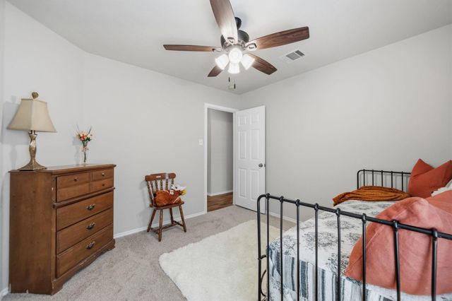 3704 Kissman DR, Austin, TX 78728