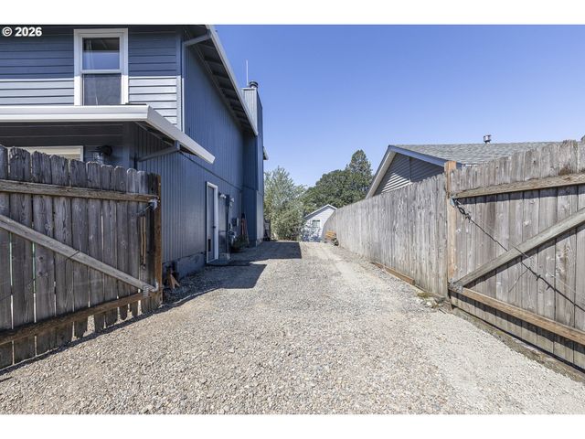 7405 Sw 172ND Ave, Beaverton, OR 97007