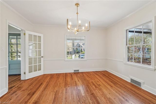 907 Sunset Drive, High Point, NC 27262