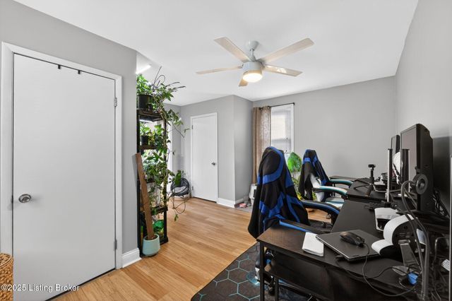 215 Oak St, Ludlow, KY 41016