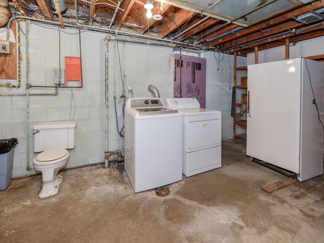 8397 N Riverview Drive, Cooper Twp, MI 49004