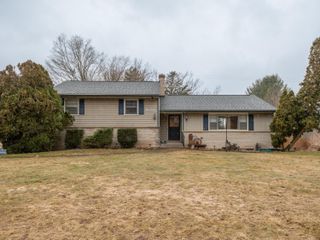 8397 N Riverview Drive, Cooper Twp, MI 49004