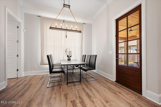 102 Twain Trail, Clinton, MS 39056