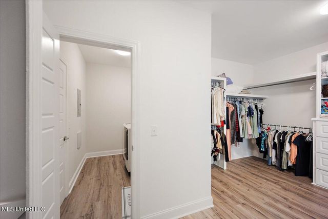 102 Twain Trail, Clinton, MS 39056