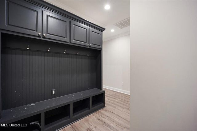 102 Twain Trail, Clinton, MS 39056