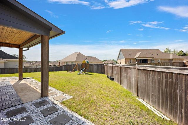 102 Twain Trail, Clinton, MS 39056