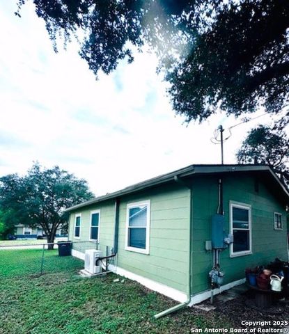 703 mcdougal, San Antonio, TX 78223