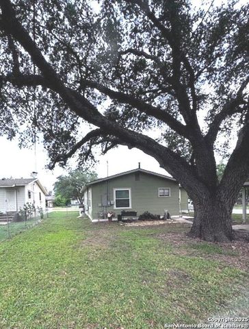 703 mcdougal, San Antonio, TX 78223