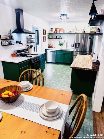 703 mcdougal, San Antonio, TX 78223