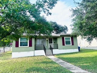 703 mcdougal, San Antonio, TX 78223