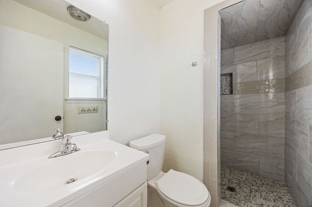 6501 Levitt Drive, Watauga, TX 76148