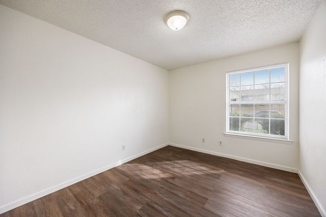 6501 Levitt Drive, Watauga, TX 76148