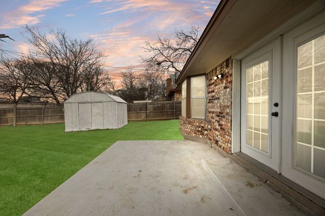 6501 Levitt Drive, Watauga, TX 76148