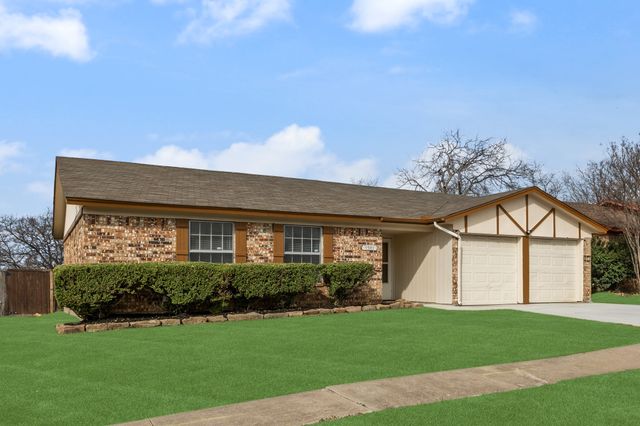 6501 Levitt Drive, Watauga, TX 76148